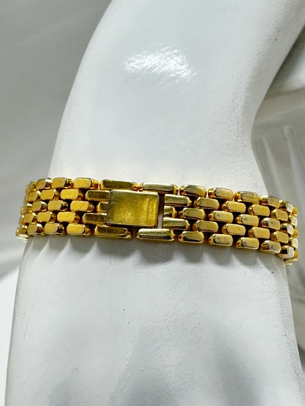 Adolfo, Gold Ladies Watch With Crystal Bezel, Working Order, New Battery